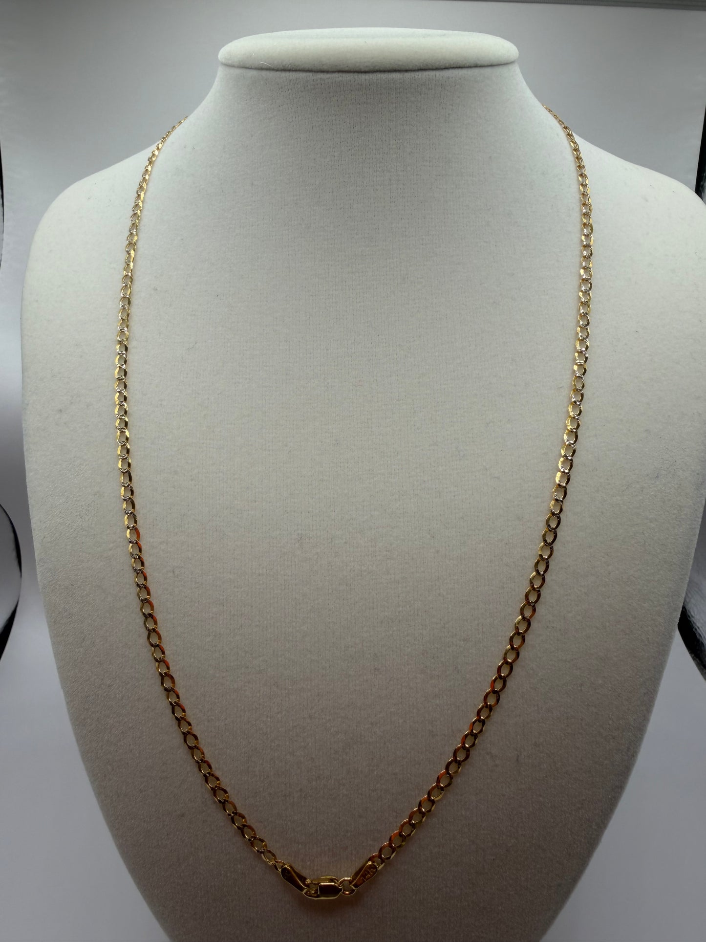 "Cadena cubana diamantada sólida en oro de 14k - 20 pulgadas"